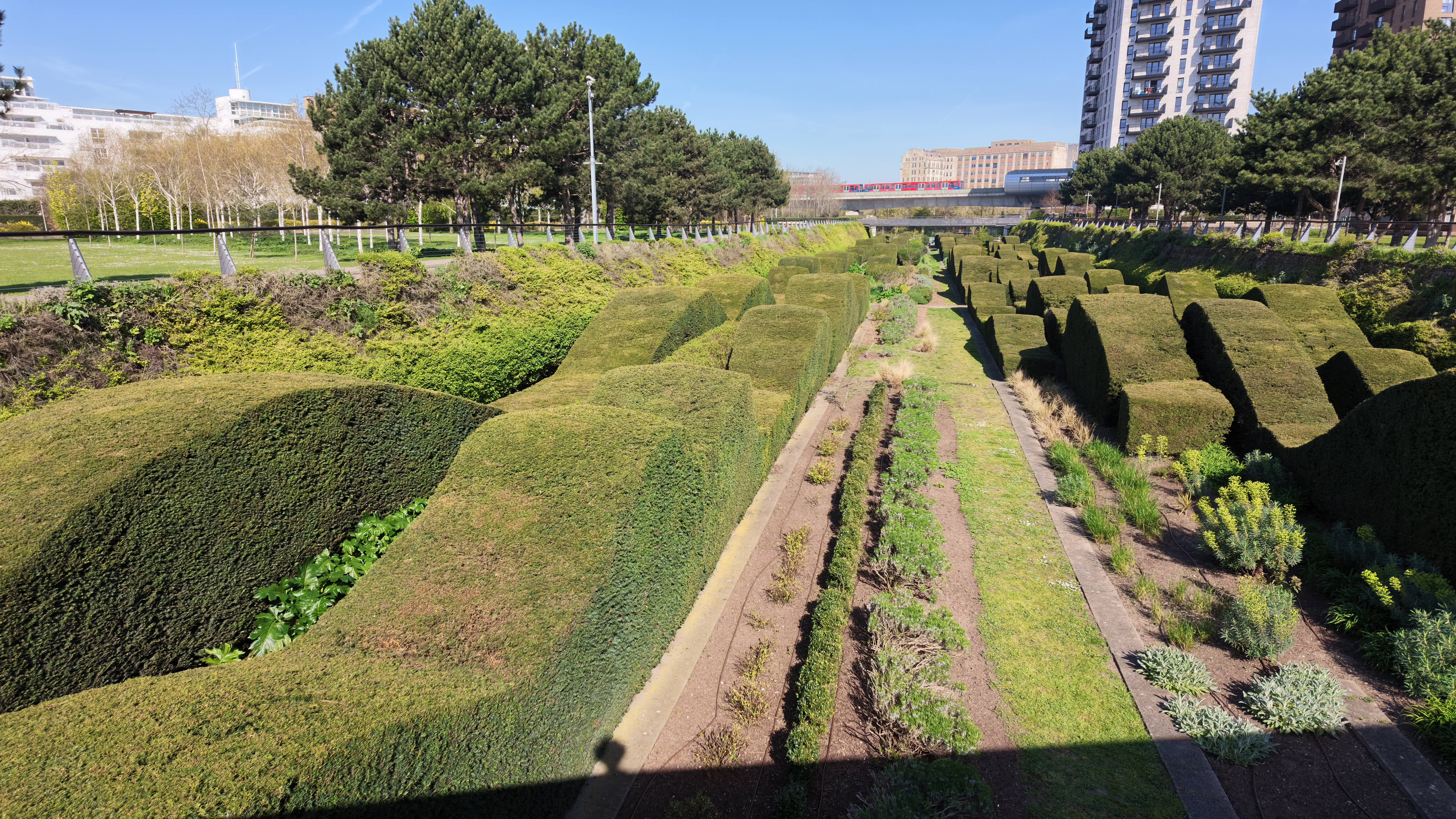 Sample panorama image of DLR train in park