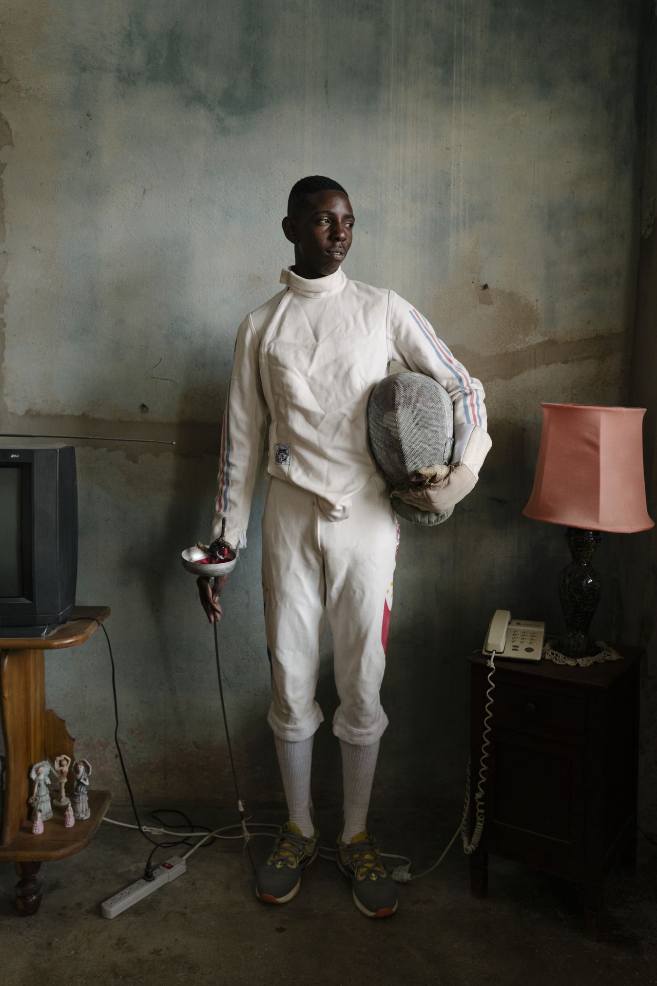 Neisser Yoel G&aacute;lvez Tabares (16) poses for a portrait at his family home in, Pinar del R&iacute;o, Cuba, 2025.