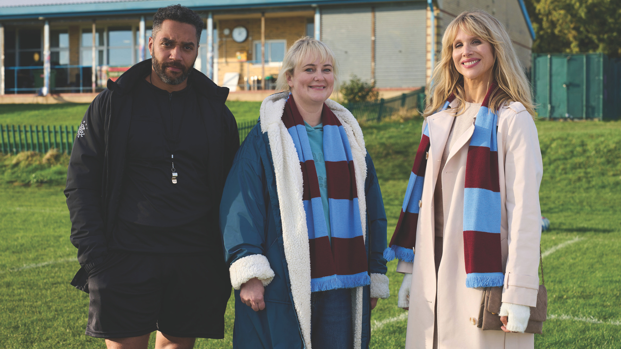 Samuel Anderson, Philippa Dunne and Lucy Punch in Amandland.