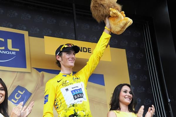 Andy Schleck (Saxo Bank) remains in the race lead.