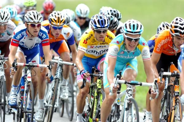 Damiano Cunego (Lampre) sits in the bunch