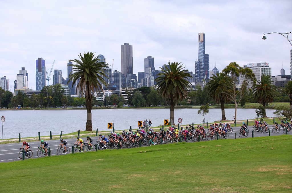 The women's peloton speed along the Albert Park track