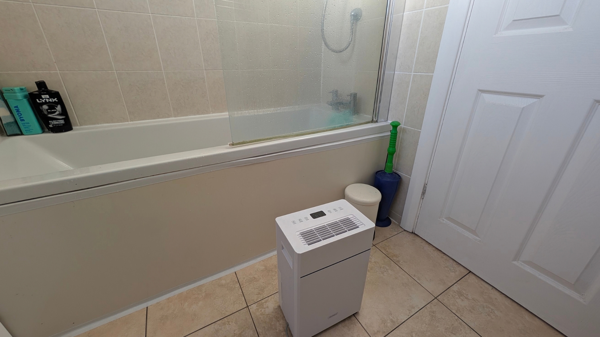 The Vonhaus 10L Slimline Dehumidifier in Liz's home being tested