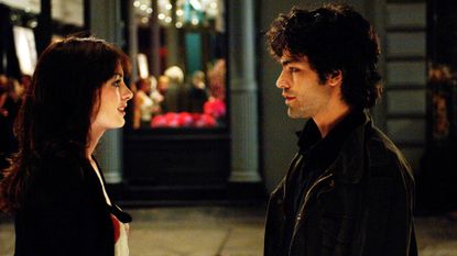 Anne Hathaway and Adrian Grenier in The Devil Wears Prada