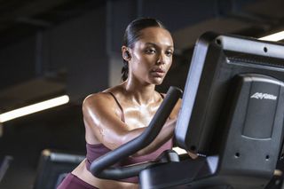 syn branding work person on a treadmill