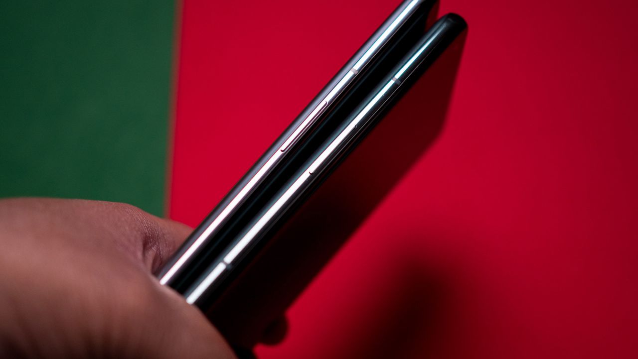OnePlus 10 Pro vs. OnePlus 9 Pro