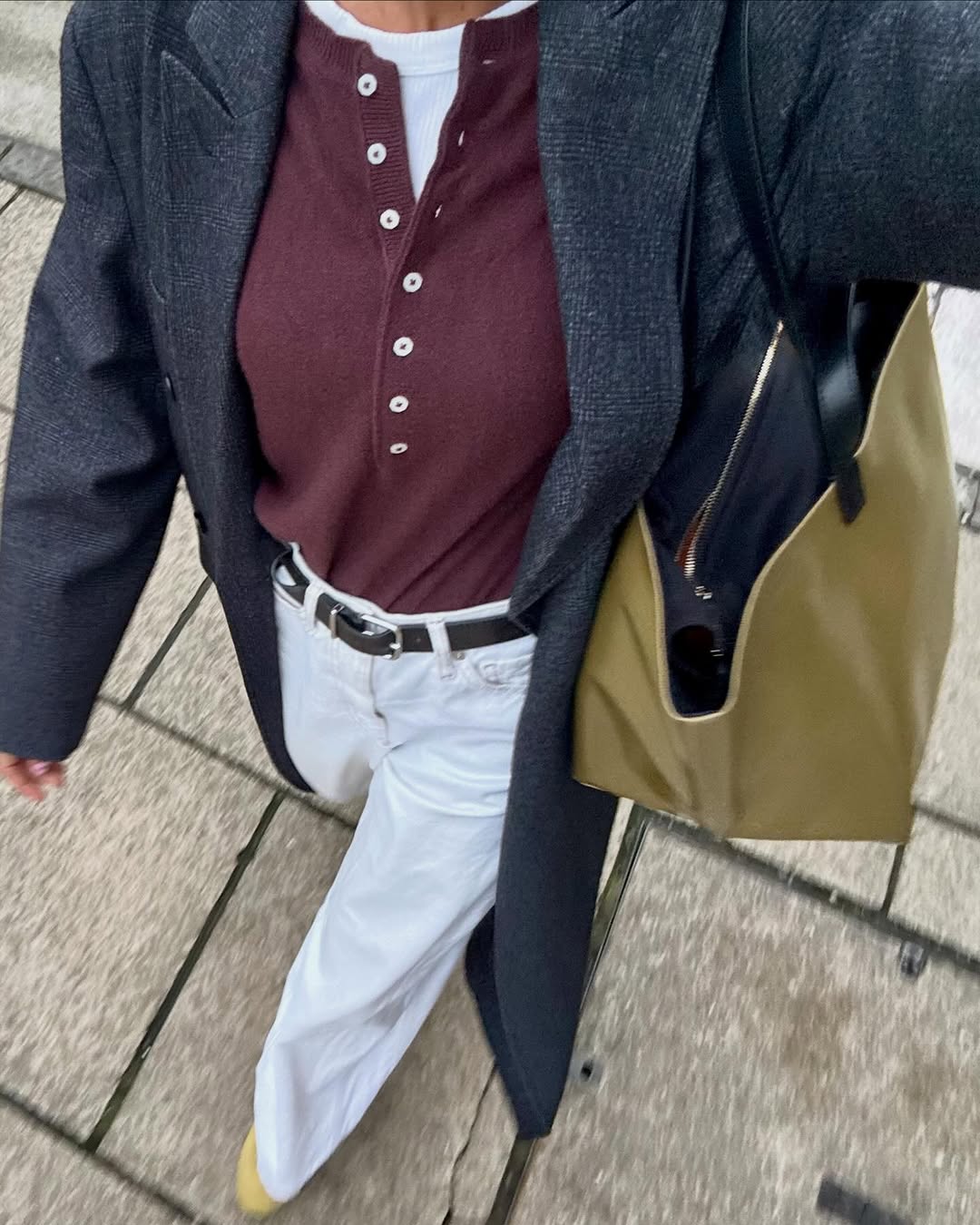 woman wearing winter to spring transitional pant trend 2026