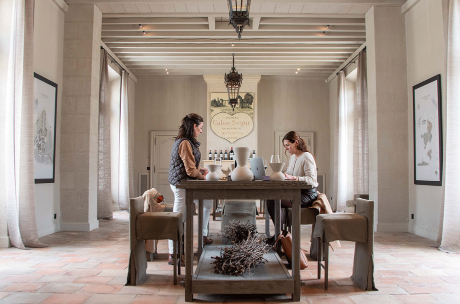 St-Est&egrave;phe 2021 in bottle