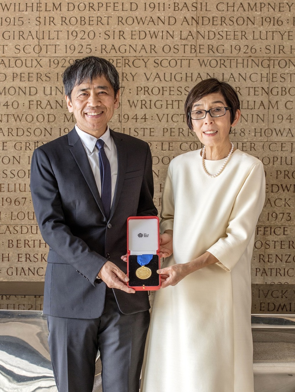 SANAA portrait of kazuyo sejima and ruye nishizawa with the riba gold medal 2025
