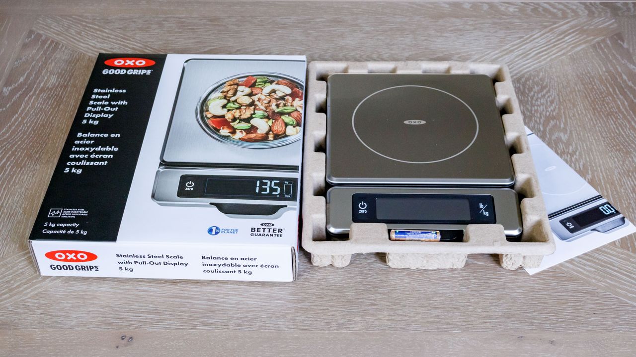 OXO Good Grip 11lb kitchen scale
