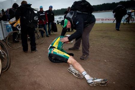 Sven Nys collapsed after the sprint in Lille