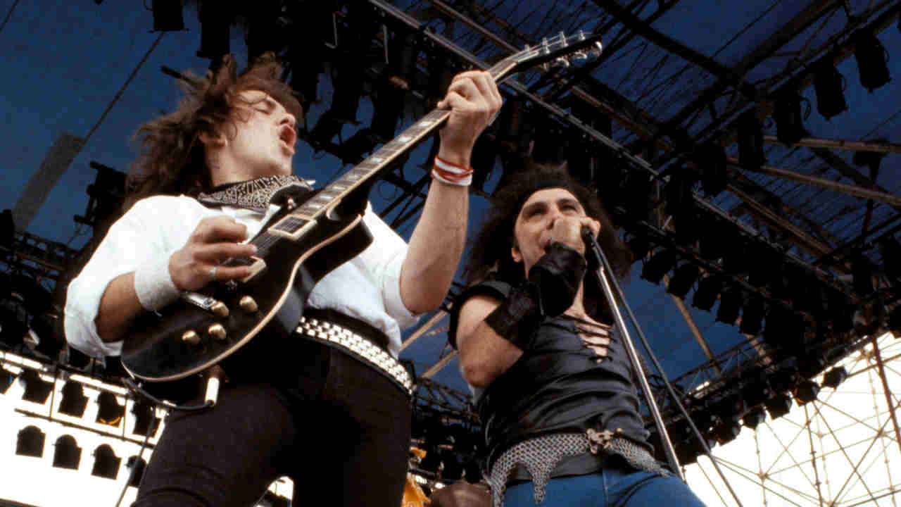 Dio&amp;rsquo;s Vivian Campbell and Ronnie James Dio performing onstage in the 1980s
