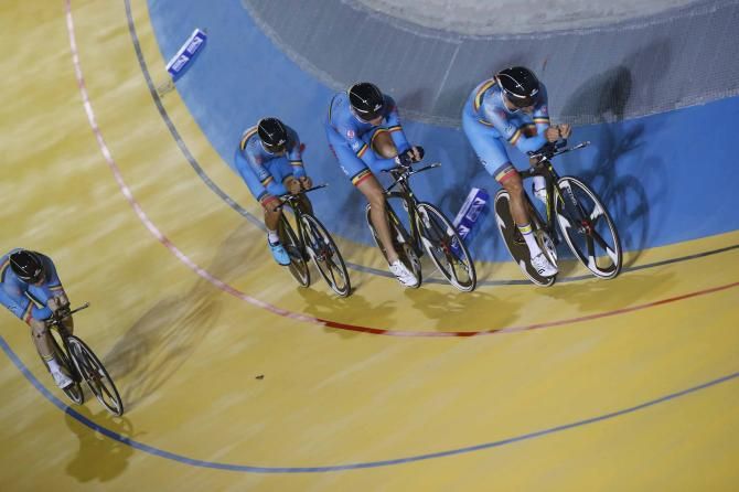 The Belgian quartet in the team pursuit.
