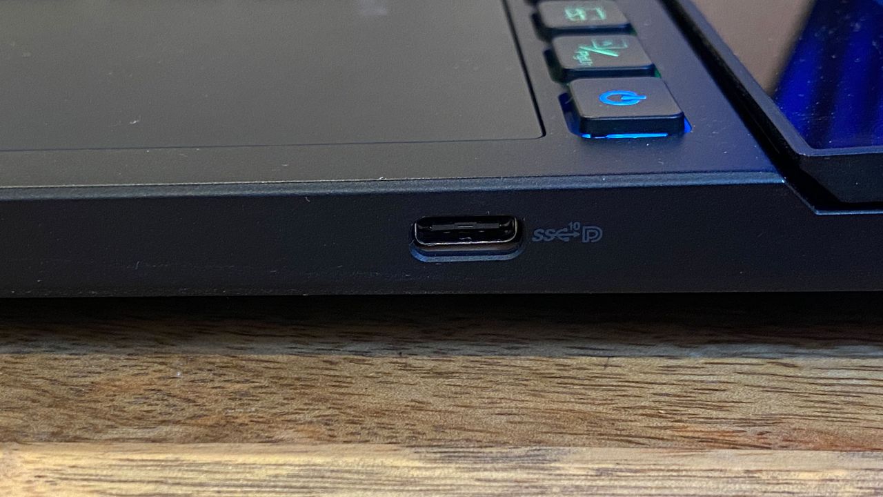 Asus ROG Zephyrus Duo 16