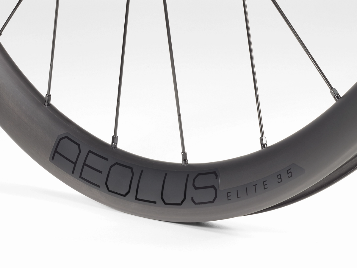 Bontrager Aeolus Elite 35 wheels
