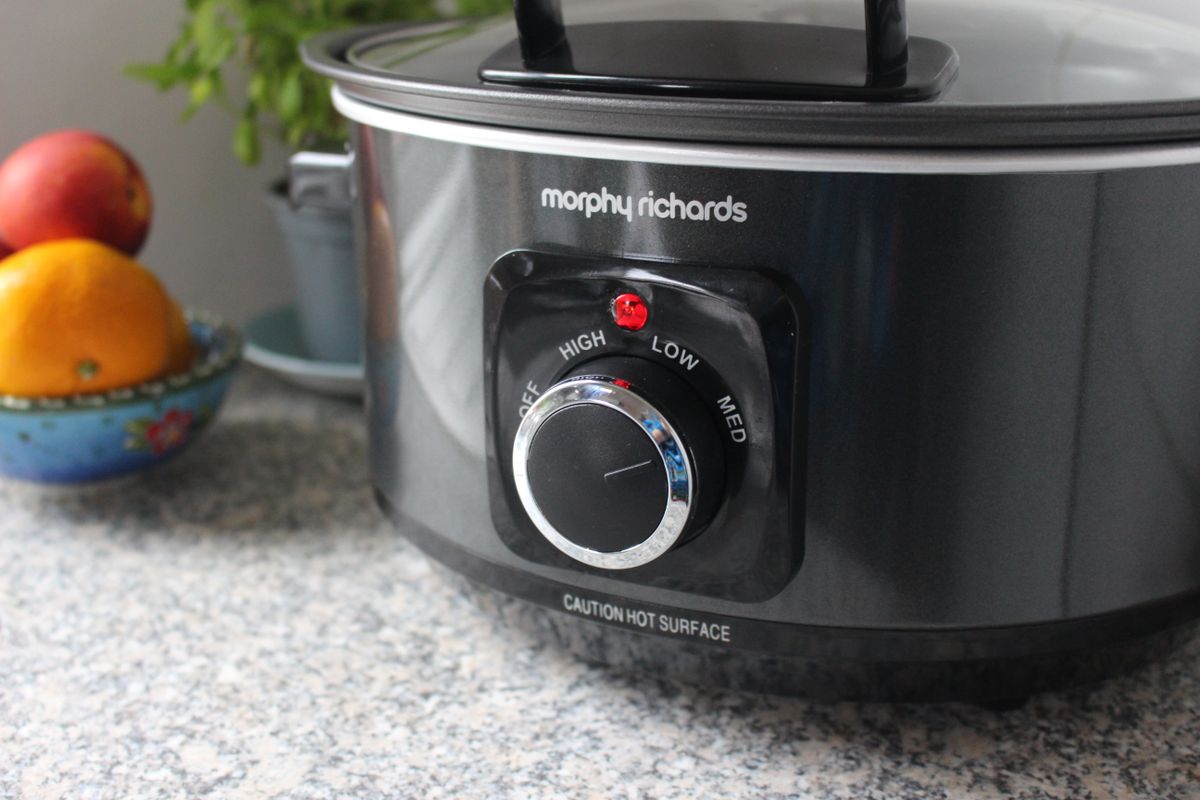 Morphy Richards Sear & Stew 3.5L Hinged Lid Slow Cooker review TechRadar