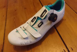 Fizik R4B cycling shoes