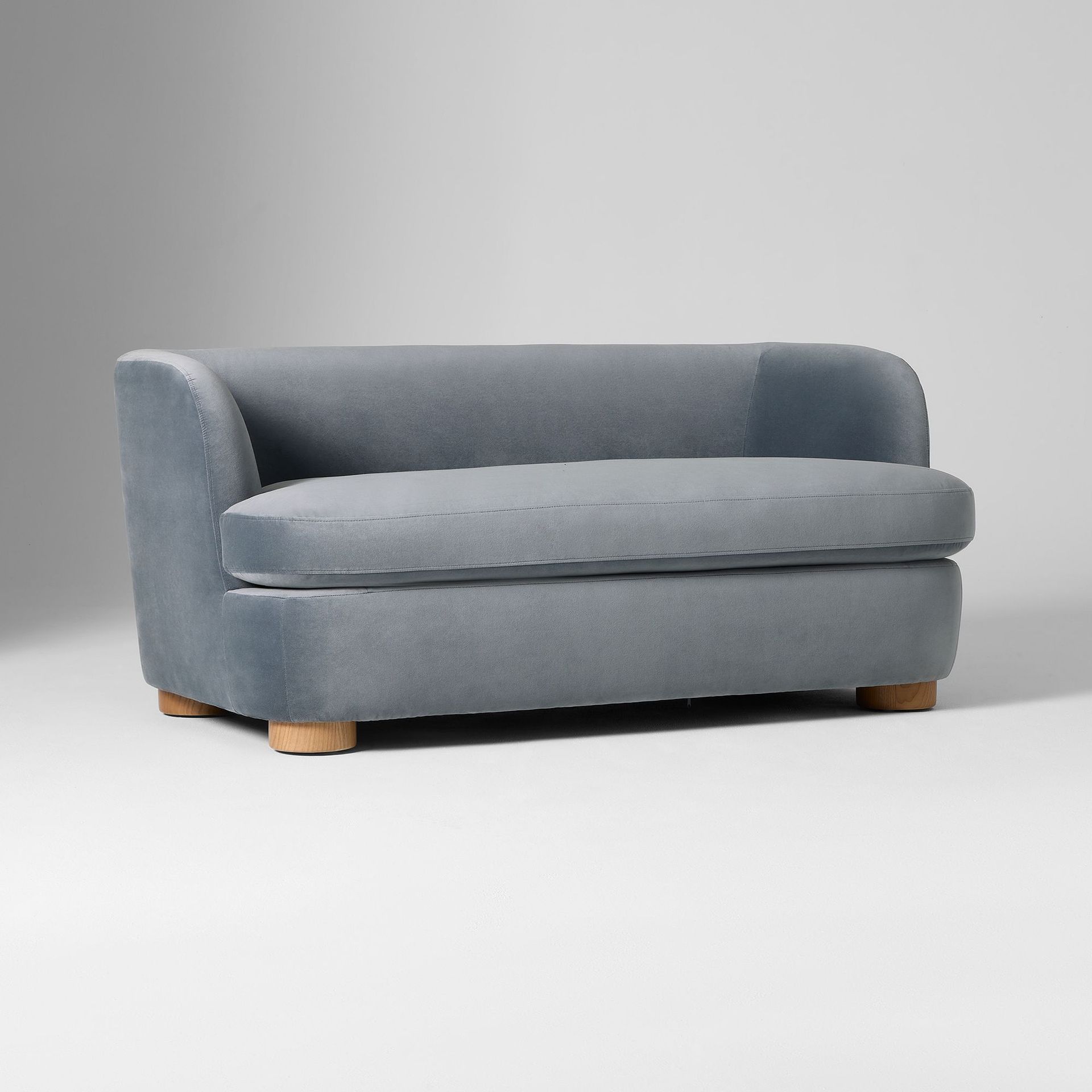 Leroy Loveseat (60")