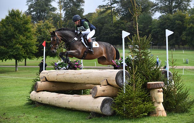 Simon Grieve (GBR) riding EDISON in the cross country phase of the CIC*** 8/9 YO during the Ssangyong Blenheim Palace International Horse Trials near Oxford in Oxfordshire, UK between 17th September 2017