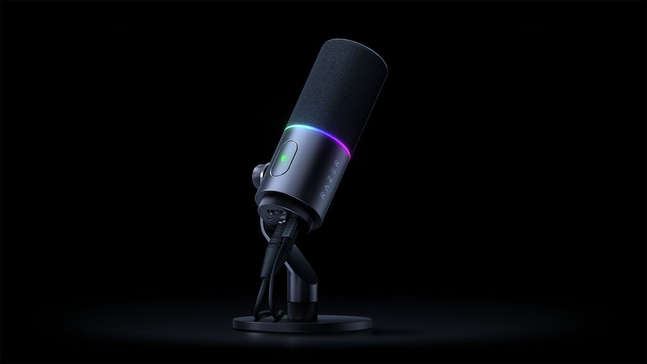레이저의 차기 마이크는 XLR과 USB 연결을 통해 입문용 장비와 전문가급 콘텐츠 제작 장비 사이의 간극을 메우고자 하지만, 249.99달러라는 가격 때문에 어려움을 겪을 수도 있습니다.
