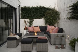 ideas for awkward shaped gardens: outdoor living moda furnishings