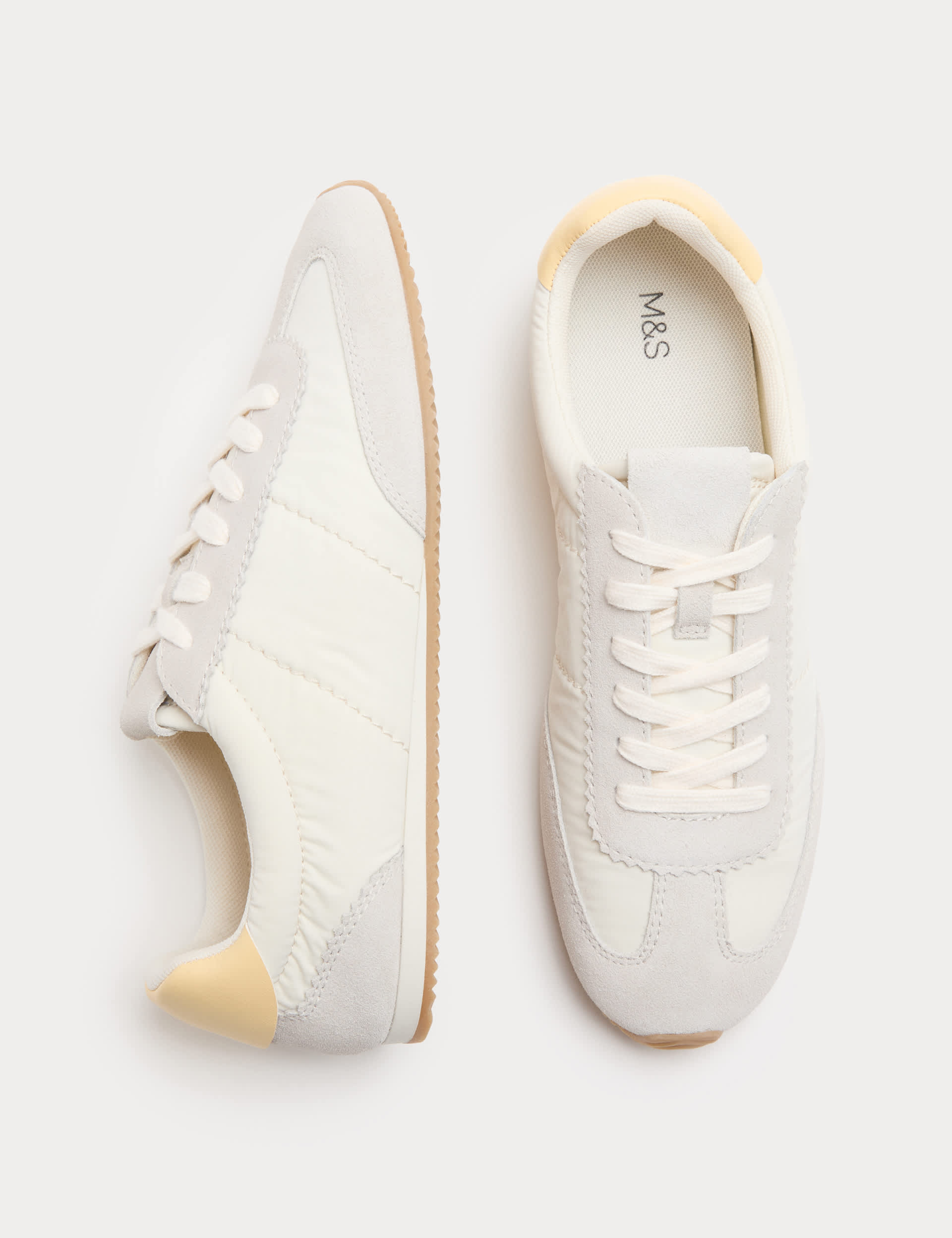 Retro Runner Trainers