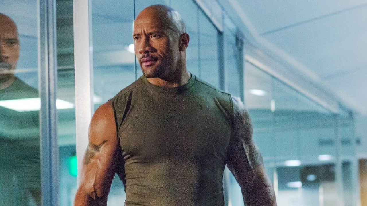 What is Red One starring Dwayne Johnson about?
