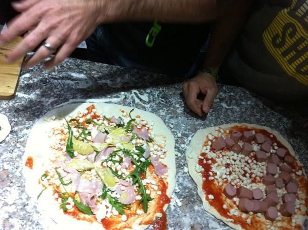 Pro athletes attempt to make pizza