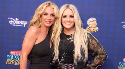 BRITNEY SPEARS, JAMIE LYNN SPEARS, DISNEY CHANNEL PRESENTS THE 2017 RADIO DISNEY MUSIC AWARDS