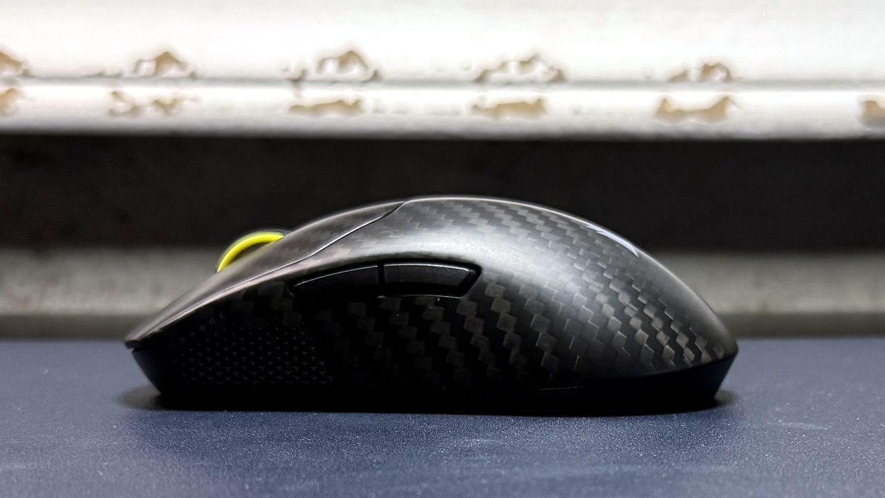 Corsair Sabre V2 Pro Wireless CF