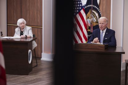Joe Biden and Janet Yellen speak about the threat of recession 