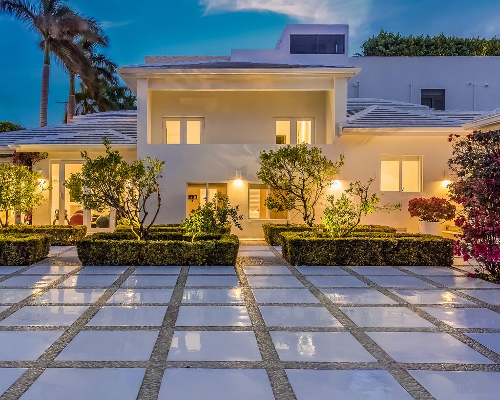 Shakira's house: the former Miami mansion is a minimalist masterpiece