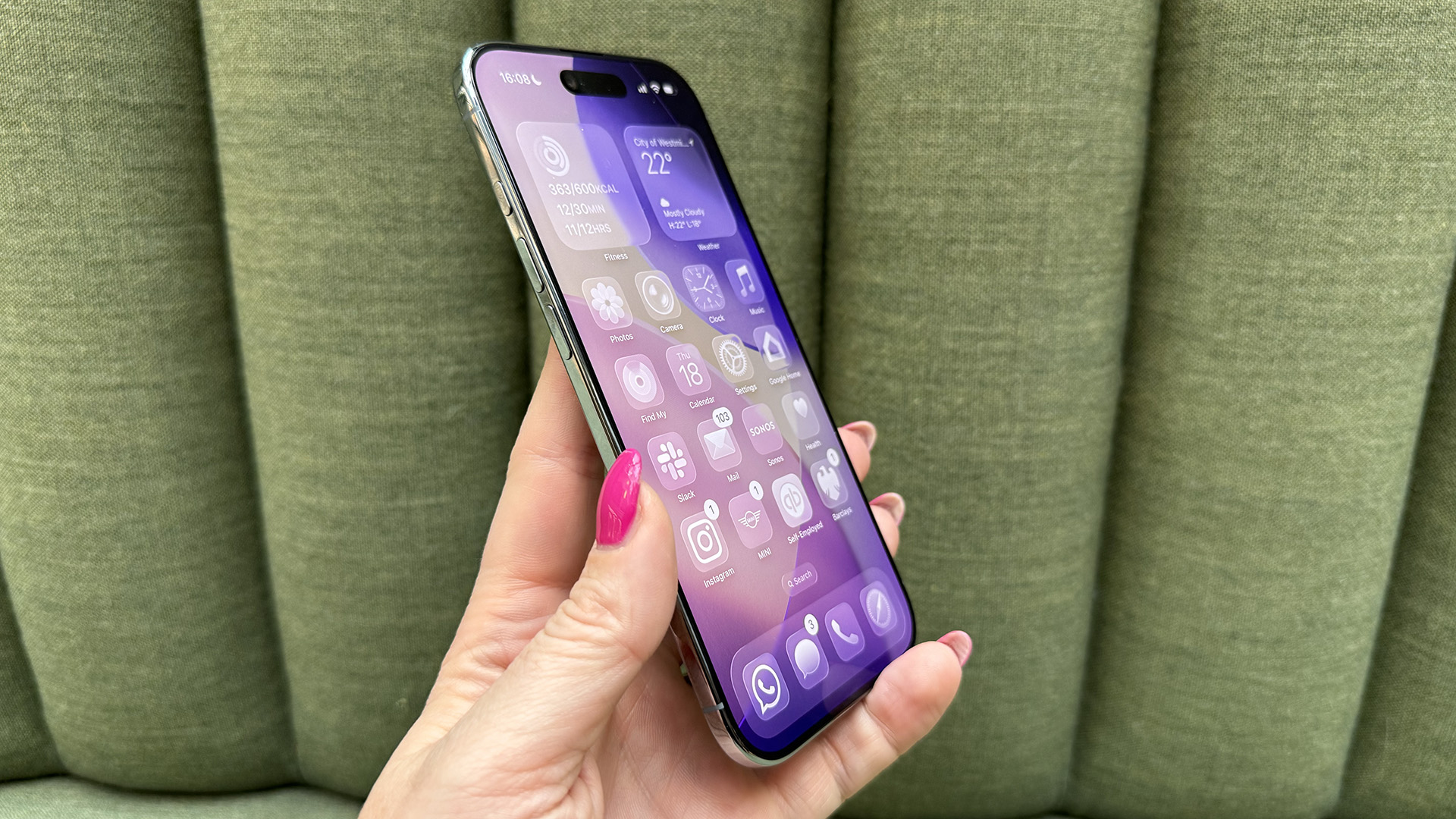 Apple iPhone Air Review