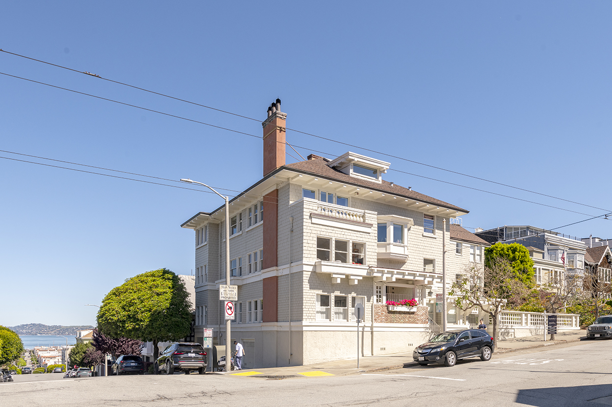 Exterior of a San Francisco condo