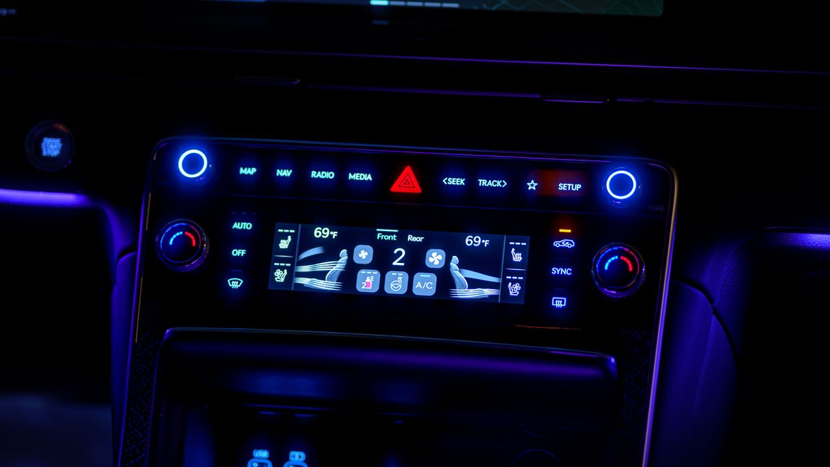 2026 Genesis GV80 Coupe.