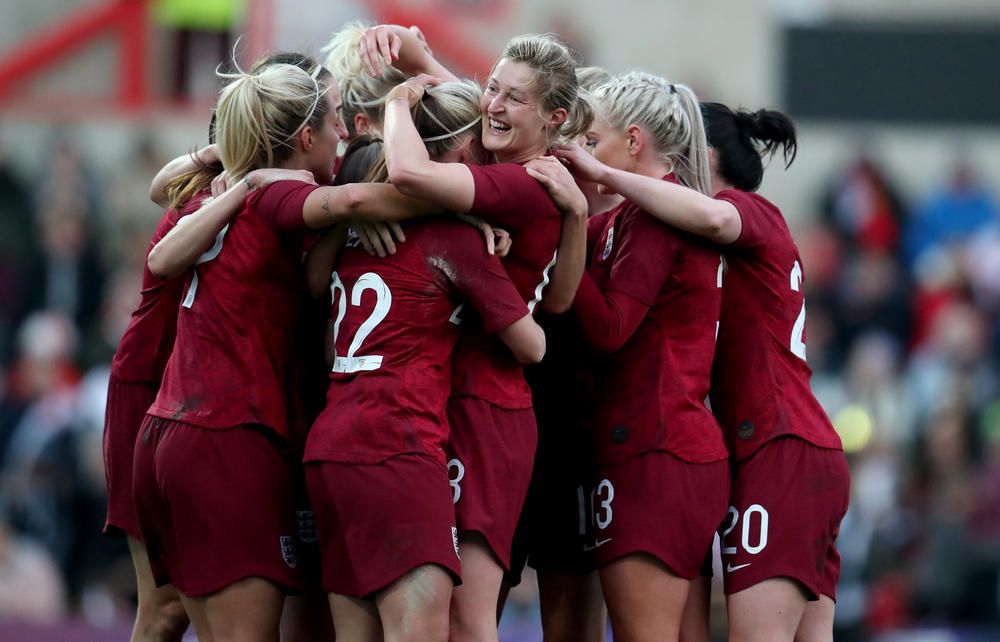 Mead and White strike as Lionesses down Spain in World Cup warmup