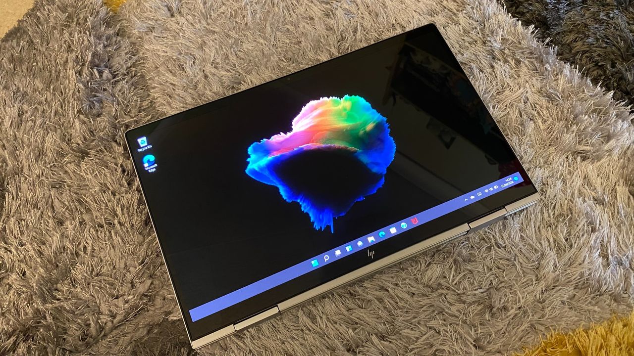HP Envy x360 13_tablet mode