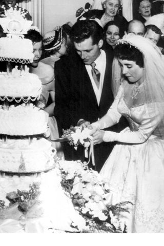 Elizabeth Taylor And Conrad Hilton's Wedding, 1950