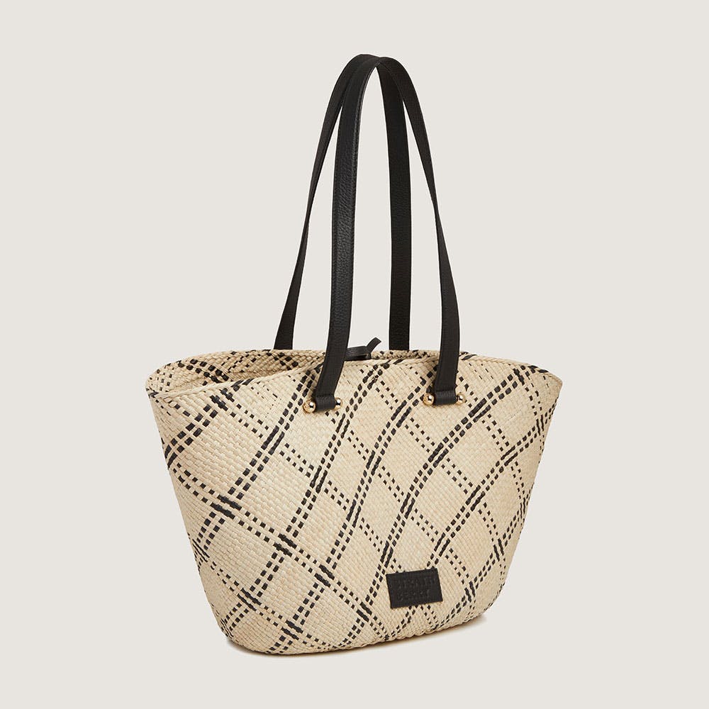 Medium Palm Basket - Natural Iraca Palm/black