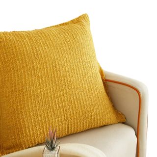 Better Homes and Gardens Yellow Sunny Pillow