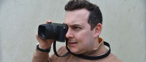 Leica Q2 Reporter