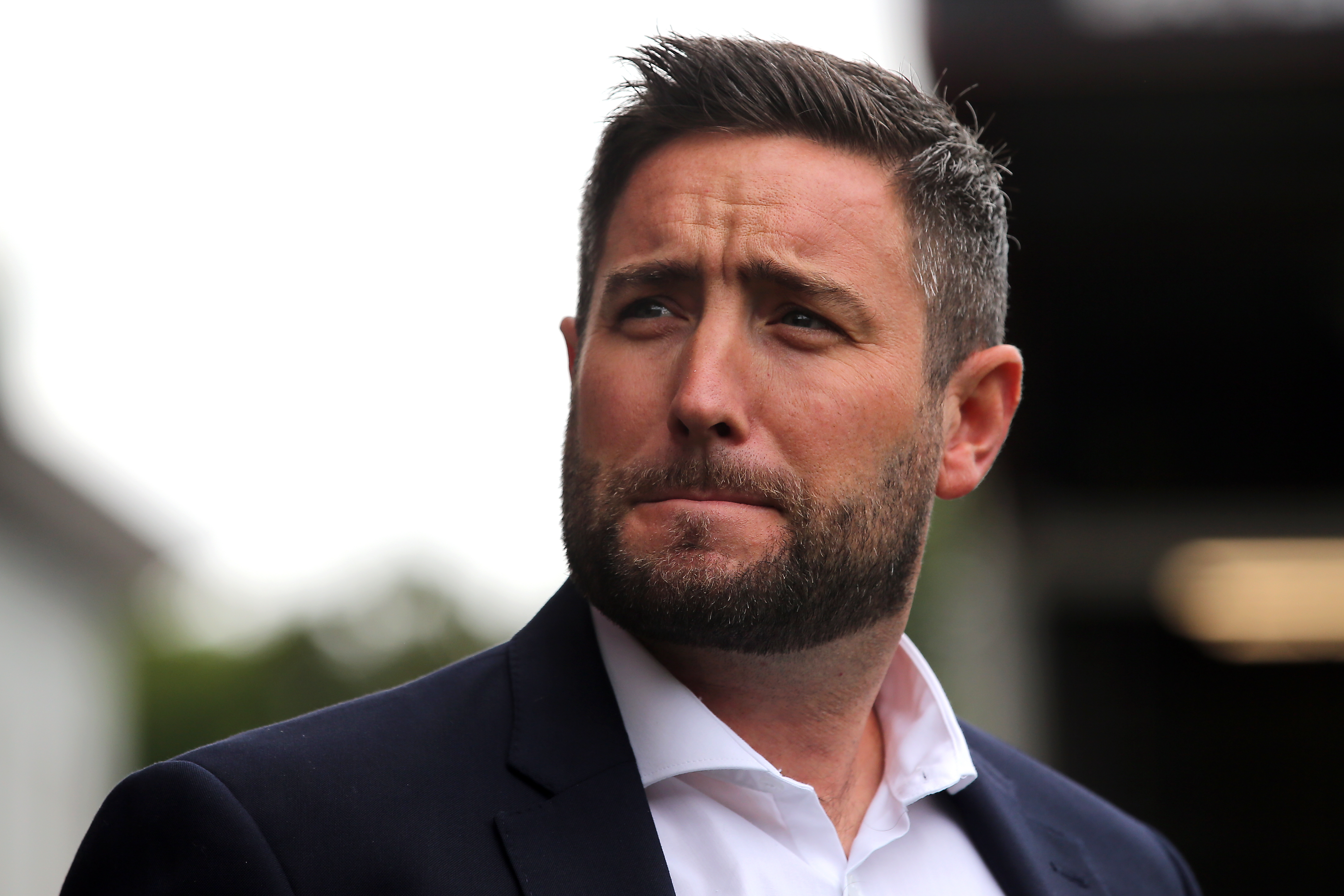 Lee Johnson tinha apenas 31 anos quando foi nomeado gerente da Oldham