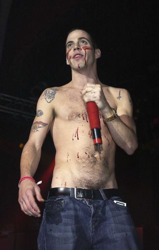 Steve-O onstage in Los Angeles, 2004