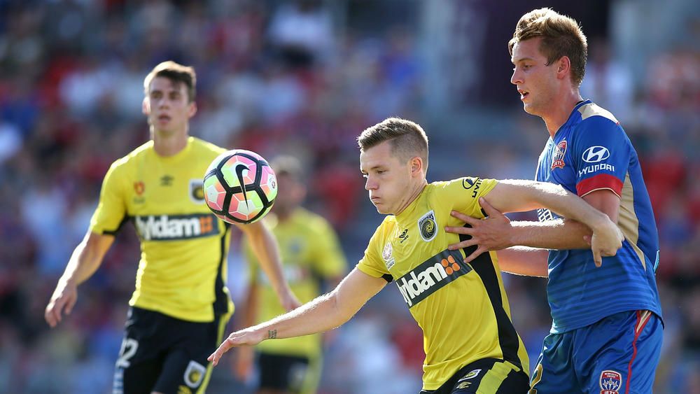 Newcastle Jets 1 Central Coast Mariners 1 Honours even in F3 Derby