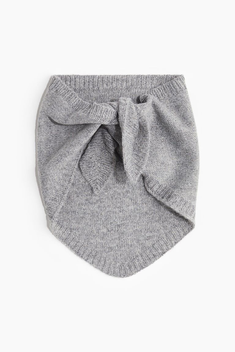 Knitted Triangle Scarf