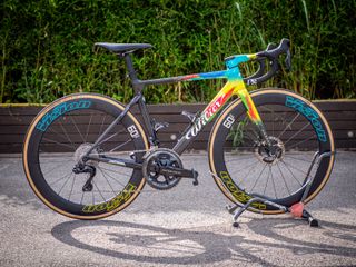 Cavendish's bike has a vibrant burst of colour across the front portion of the frame, fork and bars