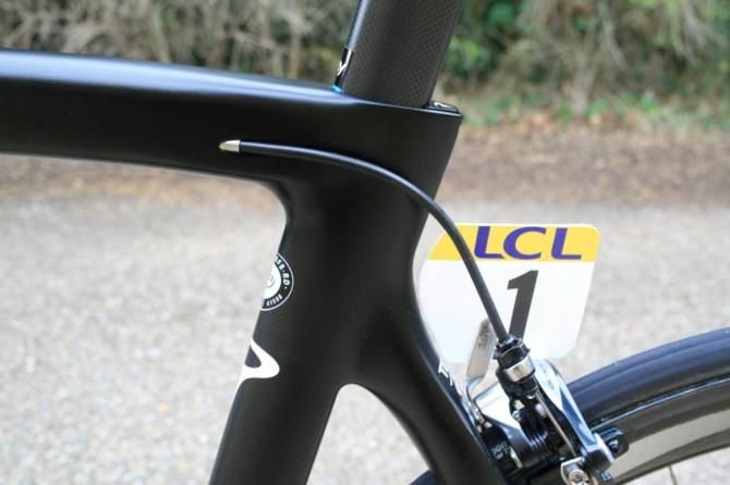 Pleasingly graceful exit ports and cable line on the new Pinarello Dogma F8