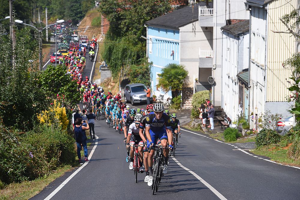 The peloton in action during stage 5 at the Vuelta a Espana.