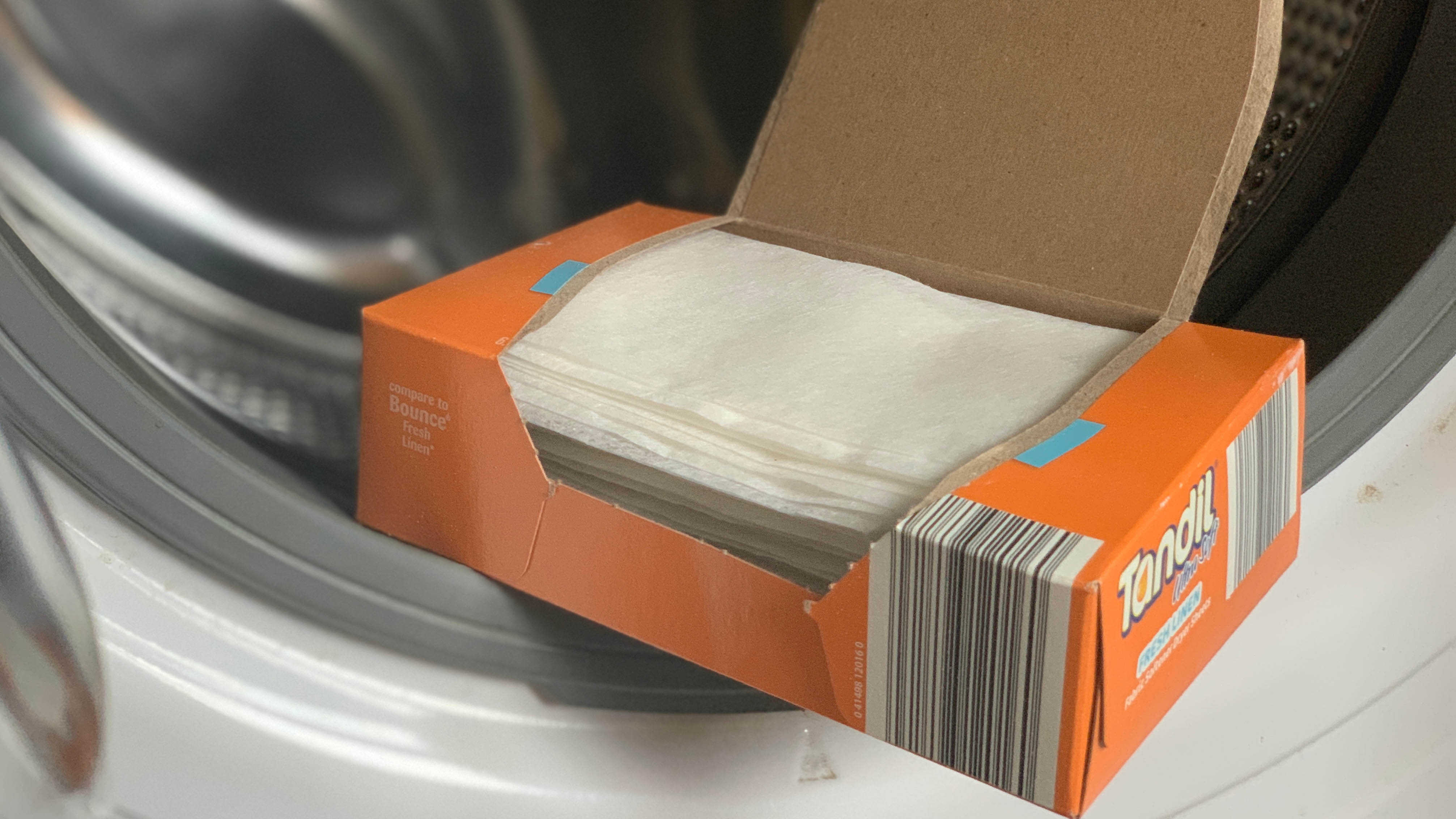 Dryer sheets in box