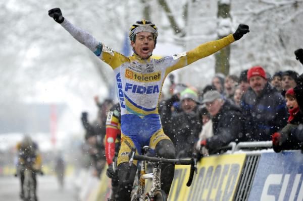 Tom Meeusen (Telenet - Fidea) celebrates his first-ever World Cup victory.